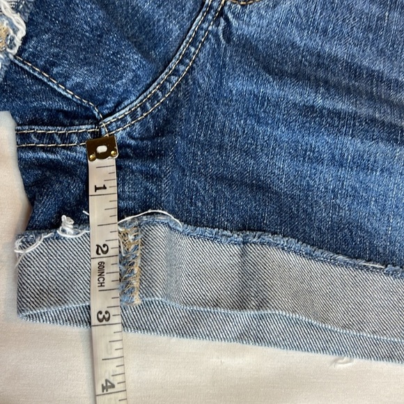 AG  The Hailey ex-boyfriend roll up distress shorts 29R - Picture 8 of 9